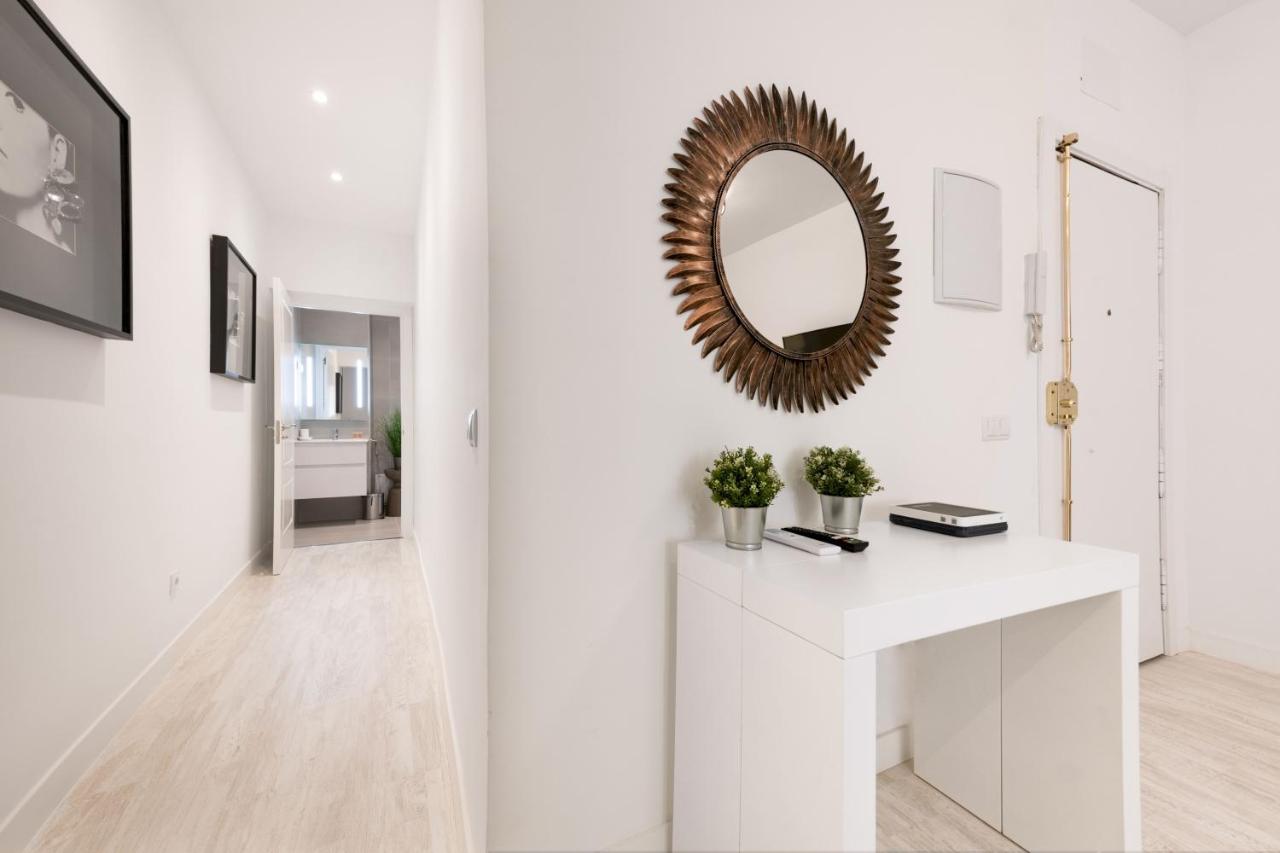 1 Bedroom 1 Bathroom- Lavapies- Minty Stay- Ave Maria Madrid Exterior foto